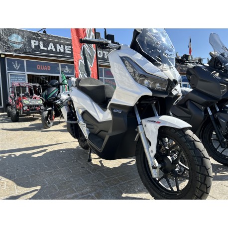 SCOOTER 125 XXL GRAND TOURISME ADONIS
